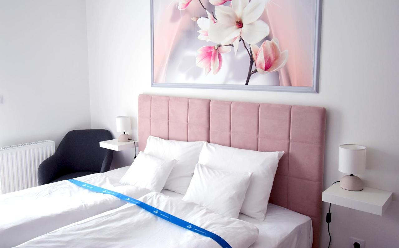 Sunset Resort - Lakeside Boutique Apartments Фоньод Экстерьер фото