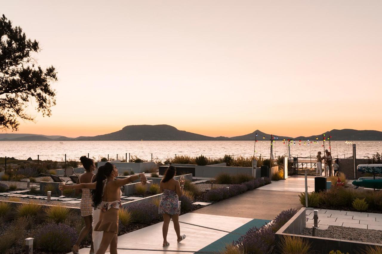 Sunset Resort - Lakeside Boutique Apartments Фоньод Экстерьер фото